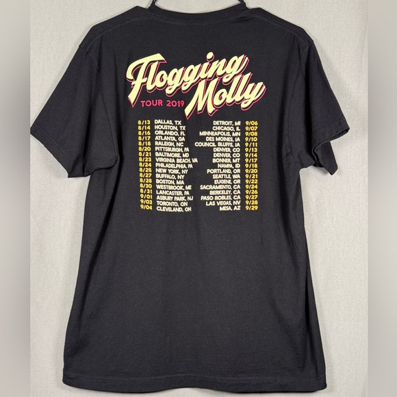Flogging Molly 2019 Tour Band Tshirt Irish Punk Music Large - Picture 3 of 5